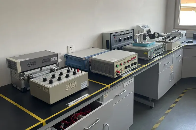 Laboratorio de pruebas eléctricas